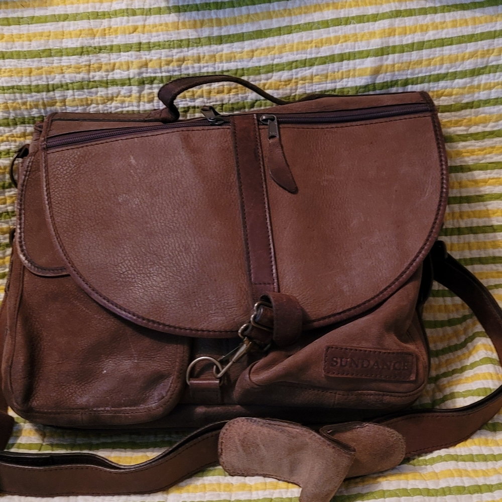 SUNDANCE BROWN LEATHER MESSENGER BAG ( UNISEX) - 14X15X4